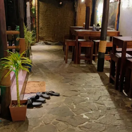 Unwind Restaurant & Hostel