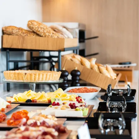 Hotel LIVVO Lumm