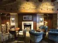 Aztec Hotel and Spa Hotels near Aztec West