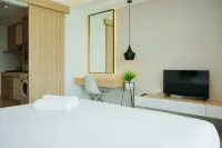 Comfy and Minimalist Studio at Embarcadero Bintaro Apartment Hotel a Pondok Pucung