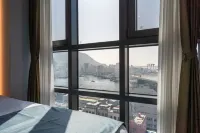 GriffinBay Hotel - Sea View