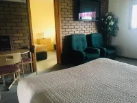 Shepparton Motor Inn Tudor House Motel