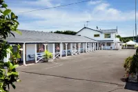 Accommodation at Te Puna Motel Hotels in Lower Kaimai