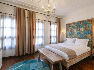 Trilye Bay C Konak