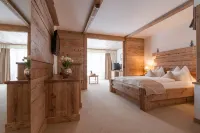 Hotel Leitenhof 4 Sterne Superior فنادق في سول
