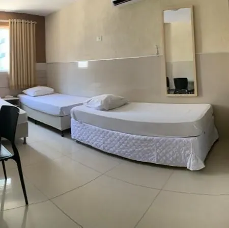 Hotel Uzi Praia