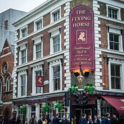 St Christopher's Liverpool Street Hotels near بيلينغسغيت