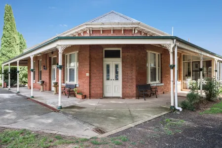Lancefield Guest House