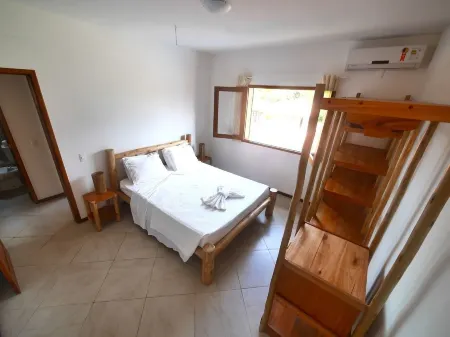 Village Muta Отели рядом с достопримечательностью «Coroa Vermelha Beach»