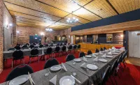 Golden Age Motor Inn Hotels in Queanbeyan East