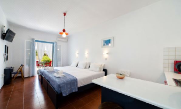 Fivos Apartments