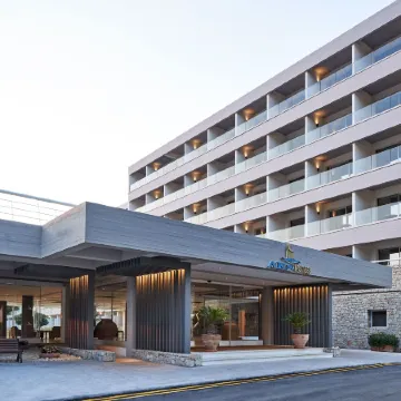 AKS Porto Heli Hotel