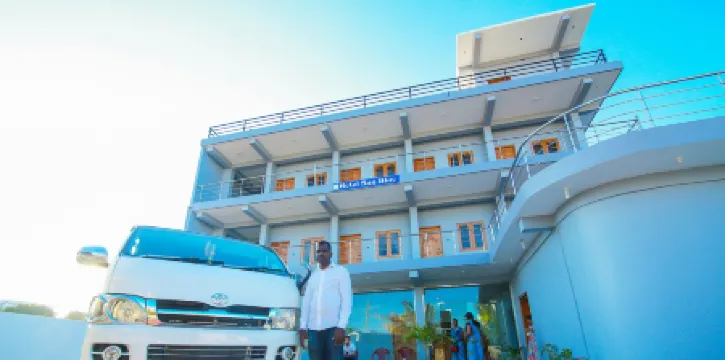 Hotel Sun Blue Отели рядом с достопримечательностью «Залив Датч»