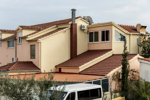 靠近Znjan海灘的豪華公寓Alduk，帶海景