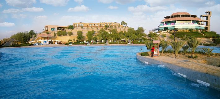 Dreamworld Resort, Hotel & Golf Course Hotels in Karāchi