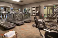 Courtyard Tacoma Downtown - Gym