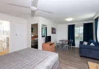 Riviera on Ruthven Hotels in South Toowoomba