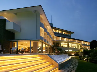 Hotel Hamahigashima Resort Hotels near Oodomari Beach