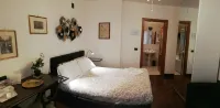 Leonardo Rome Holidays Hotels near Parco Commerciale Da Vinci
