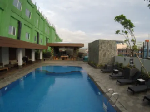 Whiz Prime Hotel Kelapa Gading Các khách sạn ở Bắc Jakarta