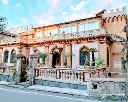 Hotel Villa Antica Tropea Hotels in Tropea