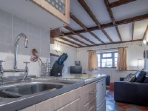 Honeysuckle Cottage - 1 Bedroom Cottage - Amroth Hotels in Amroth