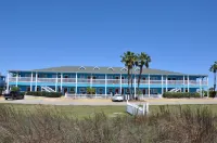 Plantation Suites and Conference Center