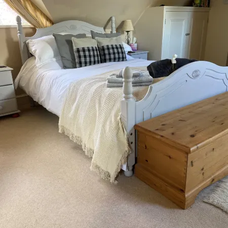 5 Charlton Mill Way B&B