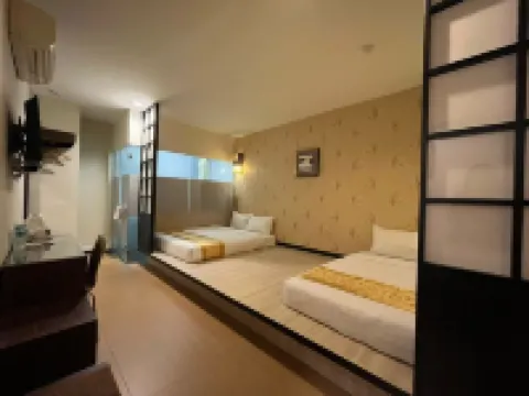 Eight Days Boutique Hotel - Impian Emas