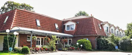 Hotel & Restaurant Zum Deutschen Hause Отели в г. Ольденбург