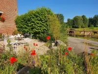 Les Mout'Anes Hotels in Sains-du-Nord
