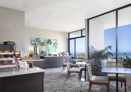 The Twin Fin Hotel Отели рядом с достопримечательностью «Кугайо Бич Парк»