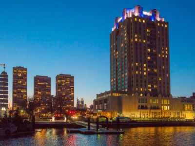Hilton Philadelphia at Penn’s Landing