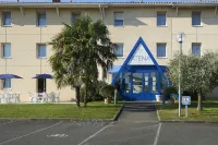 Atena Bordeaux Sud Est Créon - Vélo Friendly Hotels in Podensac
