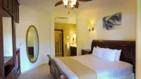 La Ensenada Beach Resort - All Inclusive Hotels in Tela