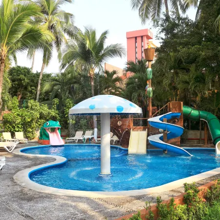 Emporio Ixtapa - with Optional All Inclusive