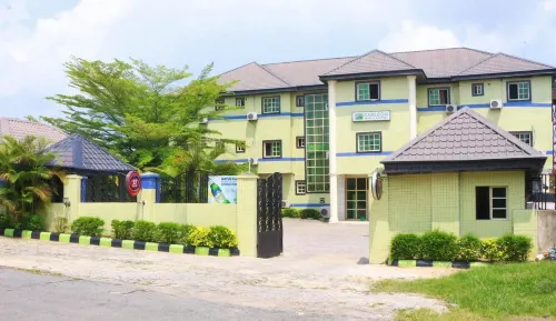 Carlcon Hotel Hotels in Calabar