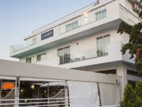 艾倫尼斯菲羅瑟尼亞酒店 依克希亞酒店