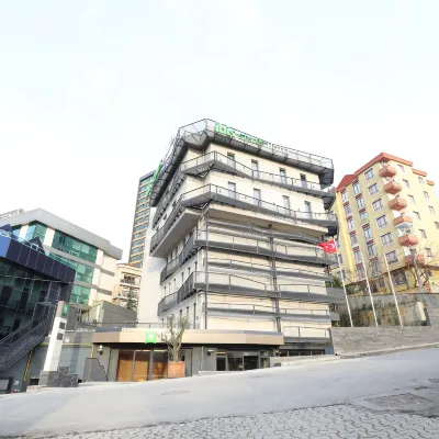 Ibis Styles Istanbul Atasehir Hotels near Atasehir