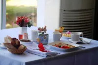 Retaj Moroni - Desayuno