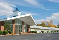 Monticello Inn- Framingham/ Boston Hotels near Framingham