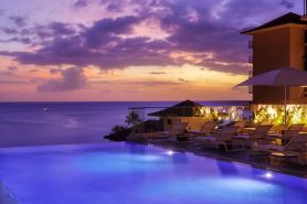 هاليبونا وايكيكي باي هالكولاني