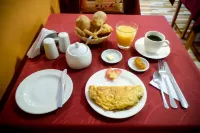 Hotel Francés la Maison - breakfast