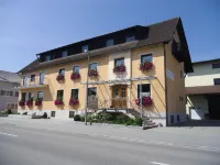 Gasthof Bauer فنادق في Rudelzhausen