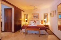 Le Saint Alexis Hotel & Spa Hotels in Saint-Gilles les Hauts
