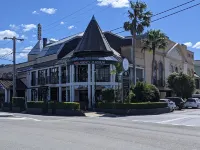 Ettalong Beach Tourist Resort Hotels in Palm Beach