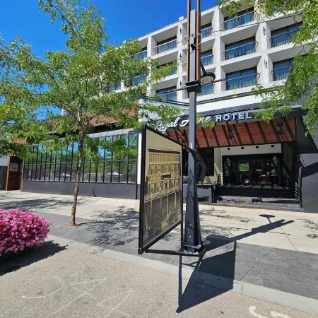 The Royal Anne Hotel