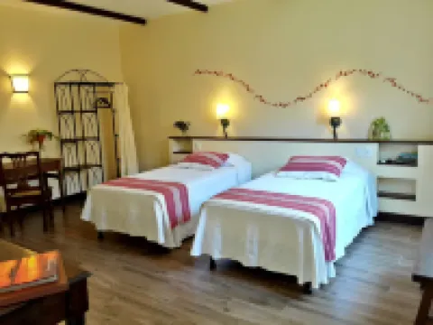 Hotel Patio del Malinche Hoteles en Granada