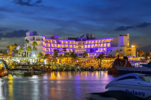 Limanaki Beach Hotel & Suites Các khách sạn ở Ayia Napa