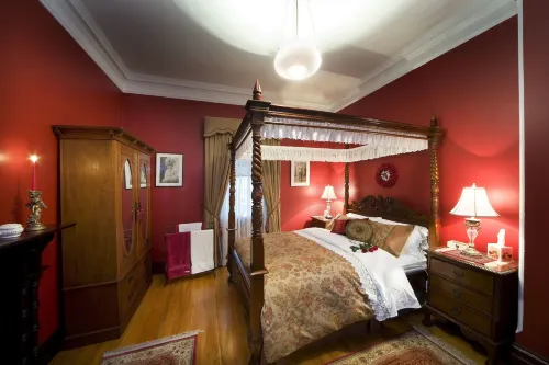 Mountain Whispers Varenna Luxury - 4-Star